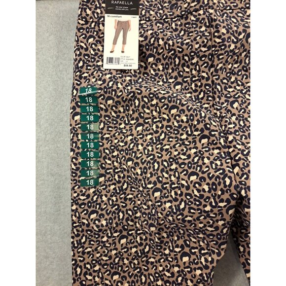 Rafaella Capri Pants Women 18 Comfort Animal Leopard Print Navy Stretch NWT - Picture 6 of 9